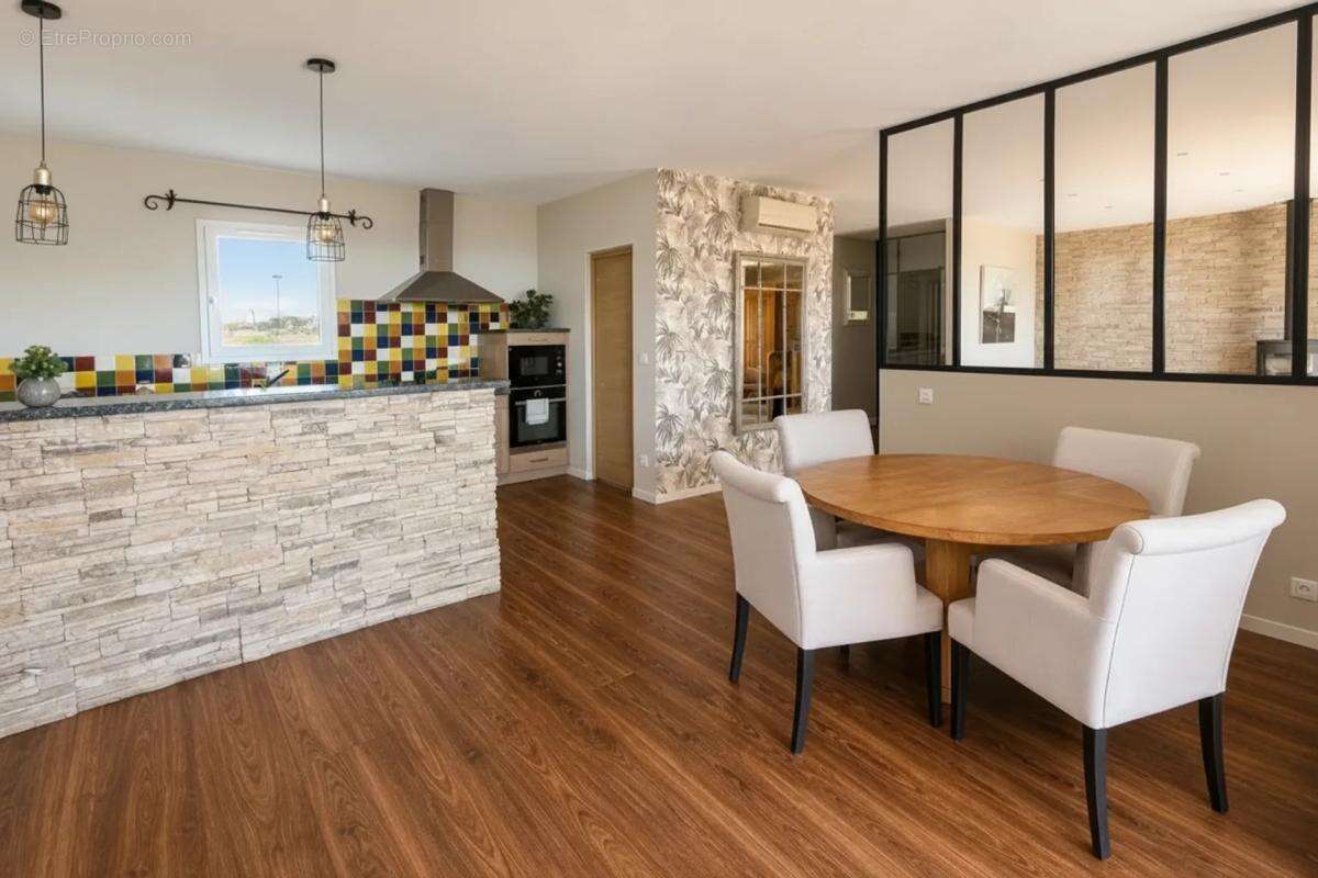 Maison de 8 pièces de 234 m² à Sari-Solenzara - photo 5