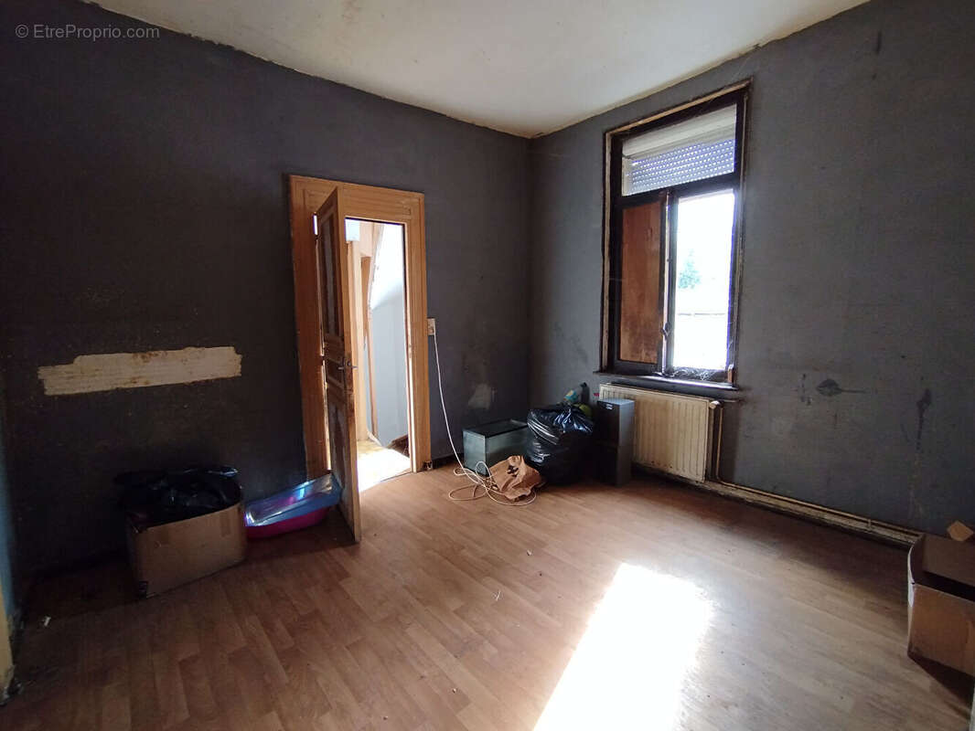 Appartement à GUISE