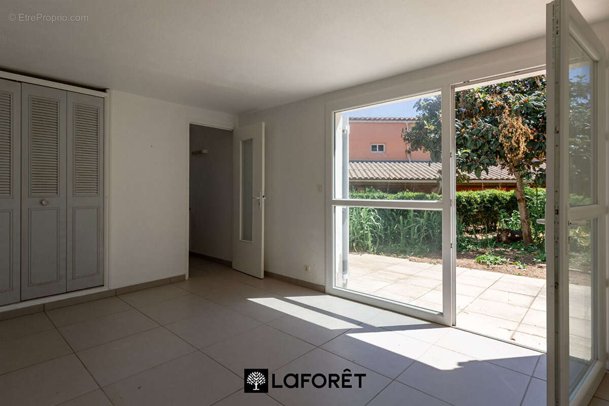 Appartement à HYERES
