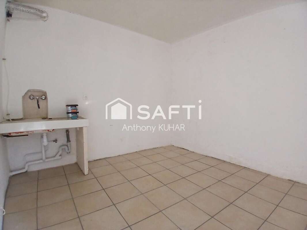Maison 80 m² à Dun-Sur-Auron  - photo 6