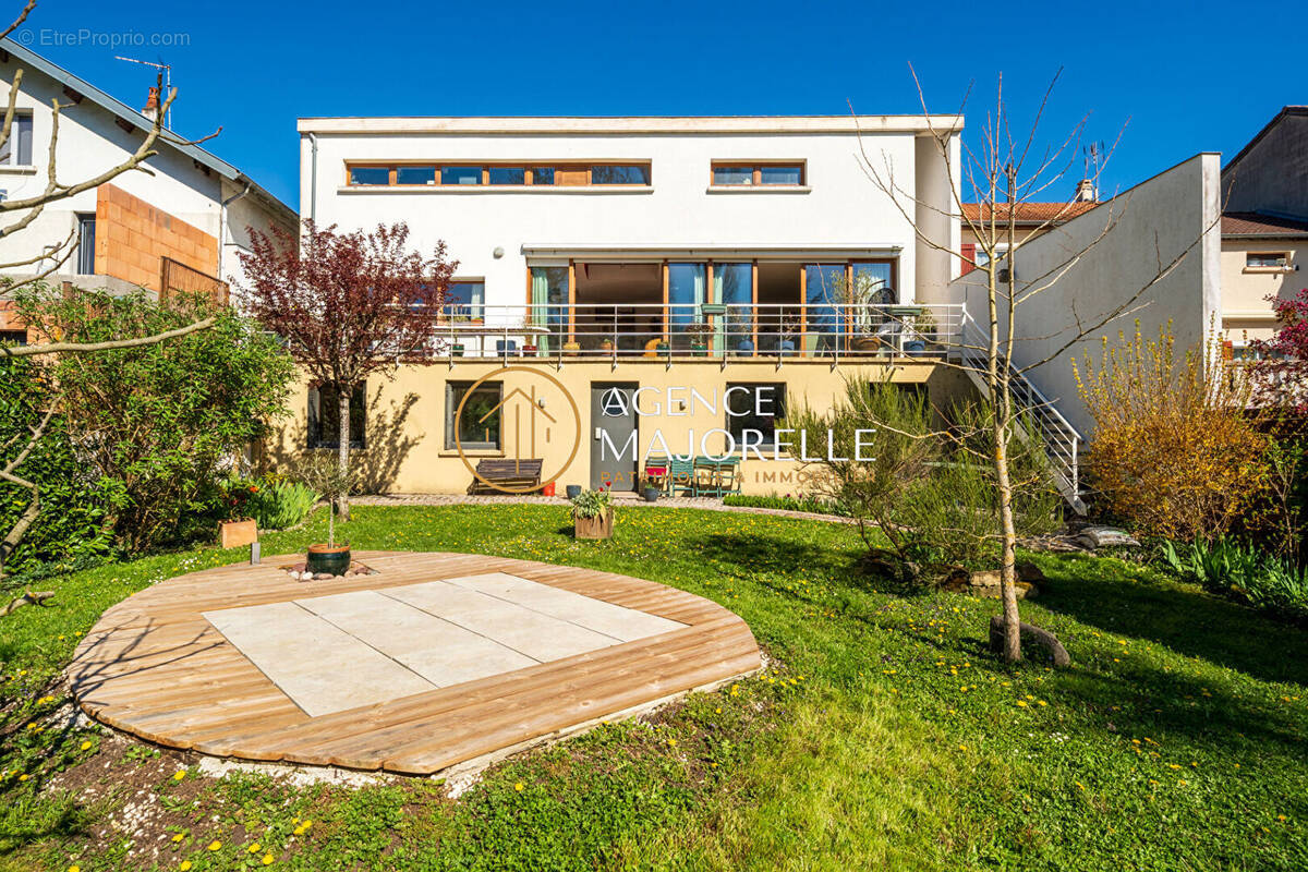 Maison à LIVERDUN