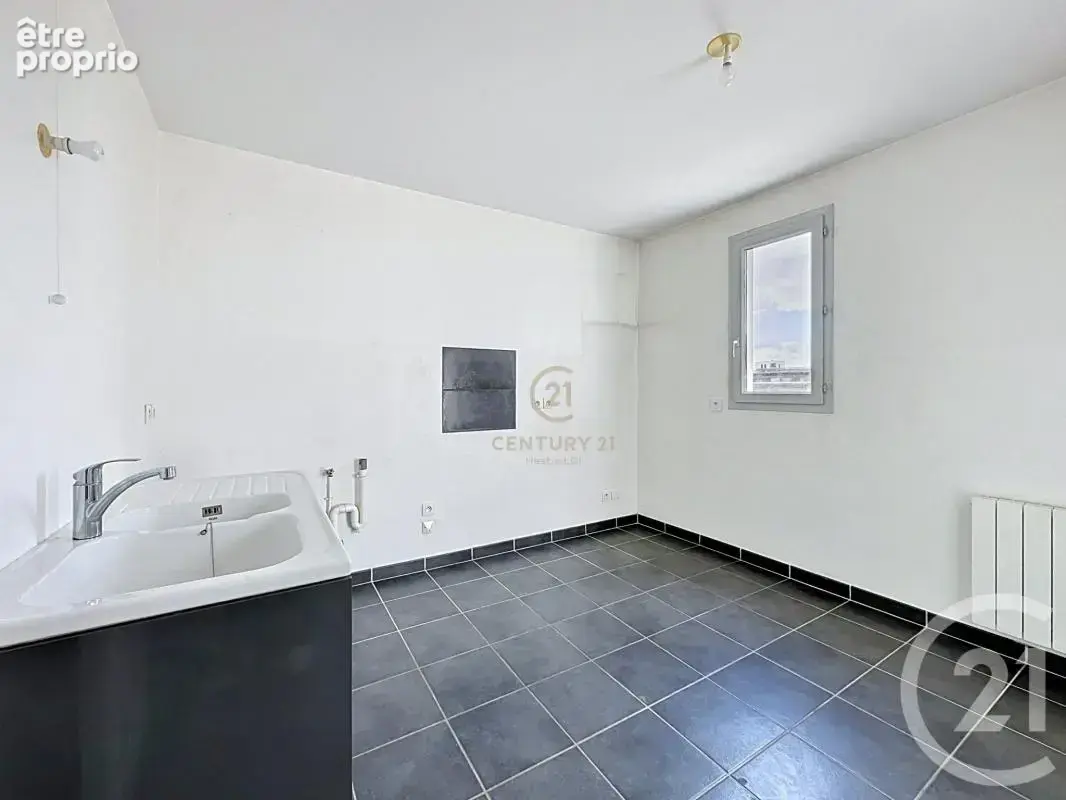 Appartement 68 m² à Lyon-8e  - photo 5