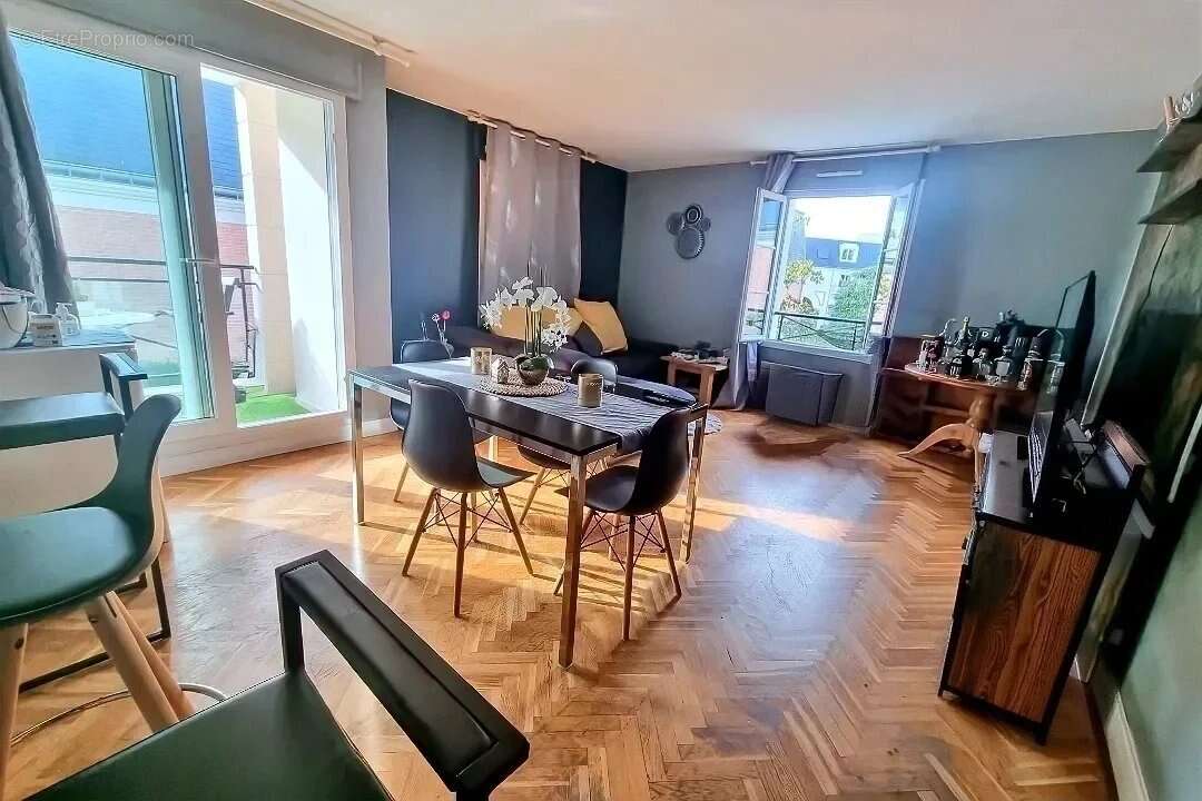Appartement à CROISSY-SUR-SEINE