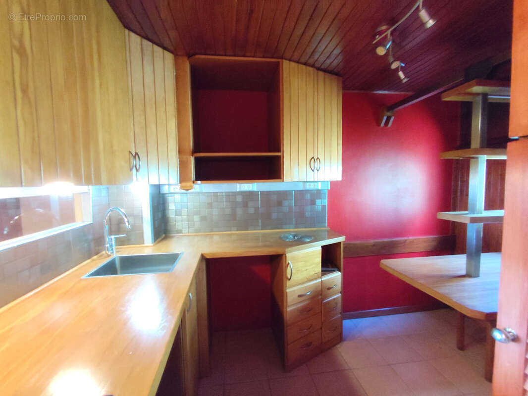 Appartement à MURAT-LE-QUAIRE