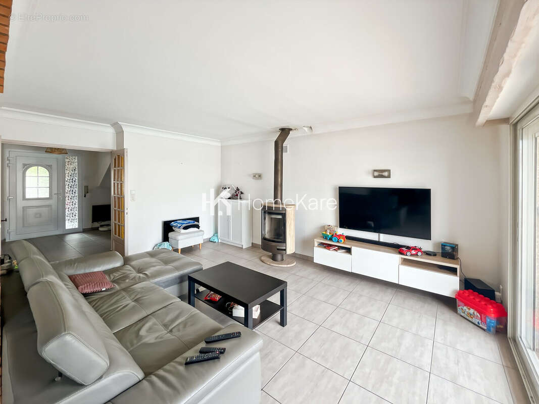 Maison à SAINT-JORY