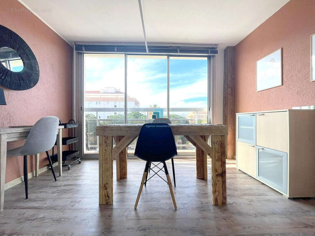 Appartement à FREJUS