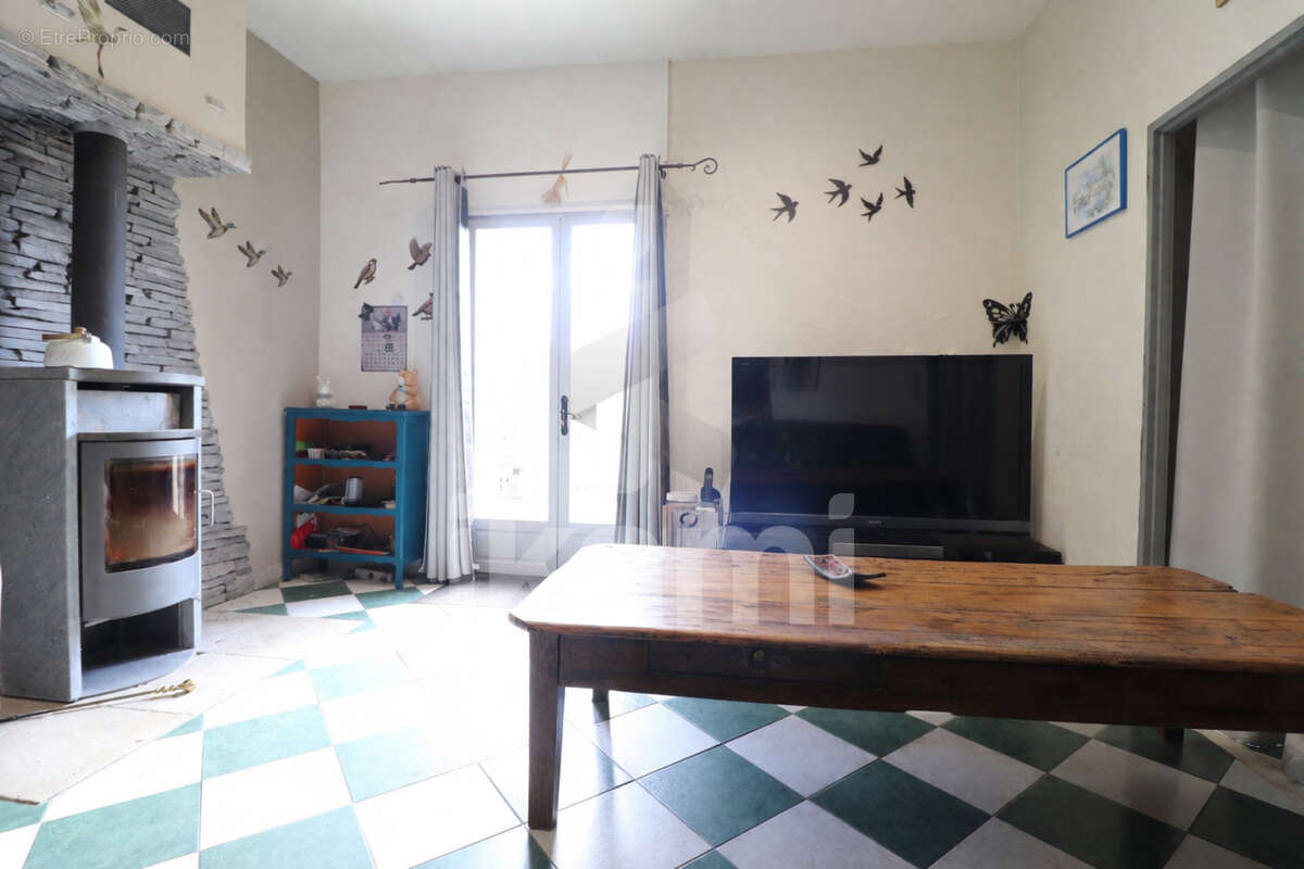 Maison à LENS-LESTANG