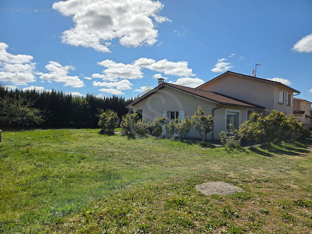 Maison à LA COTE-SAINT-ANDRE
