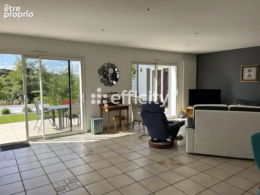 Maison 144 m² à Niort  - photo 10