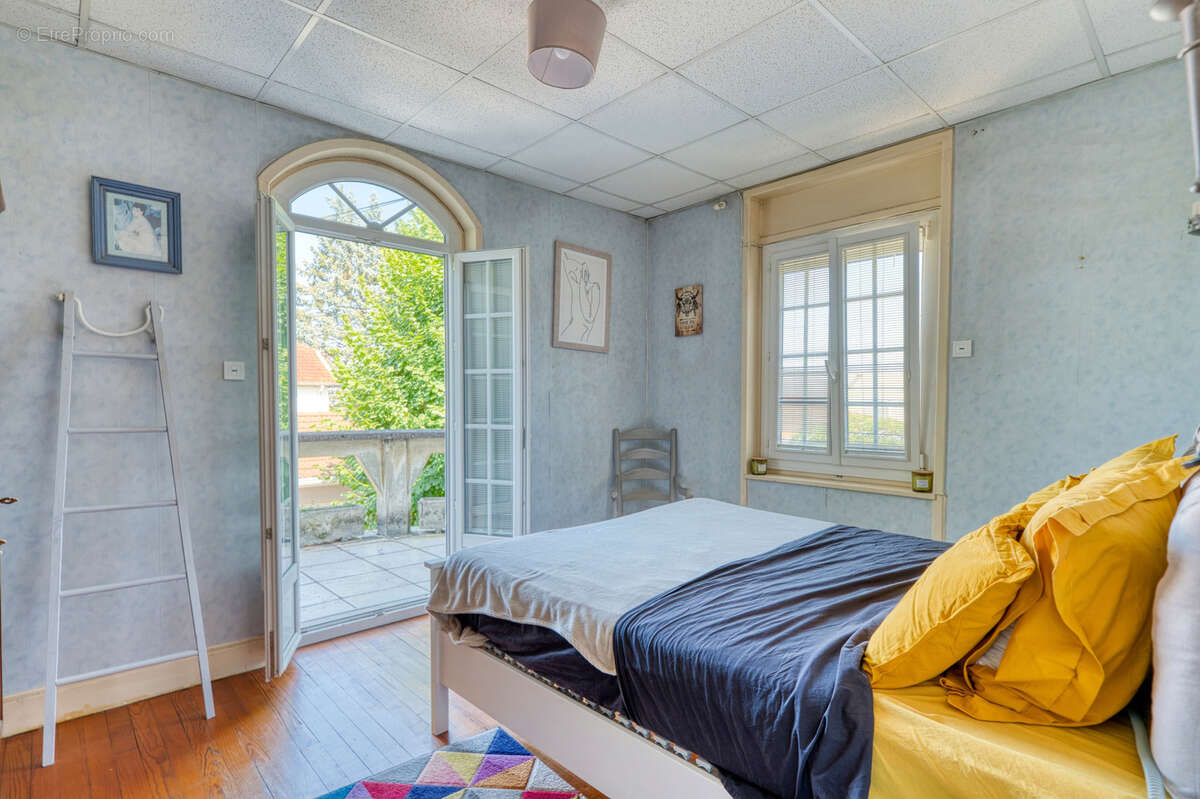 Maison à TIGNIEU-JAMEYZIEU