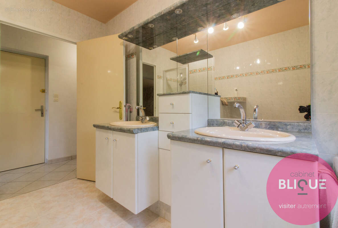 Maison à LAITRE-SOUS-AMANCE