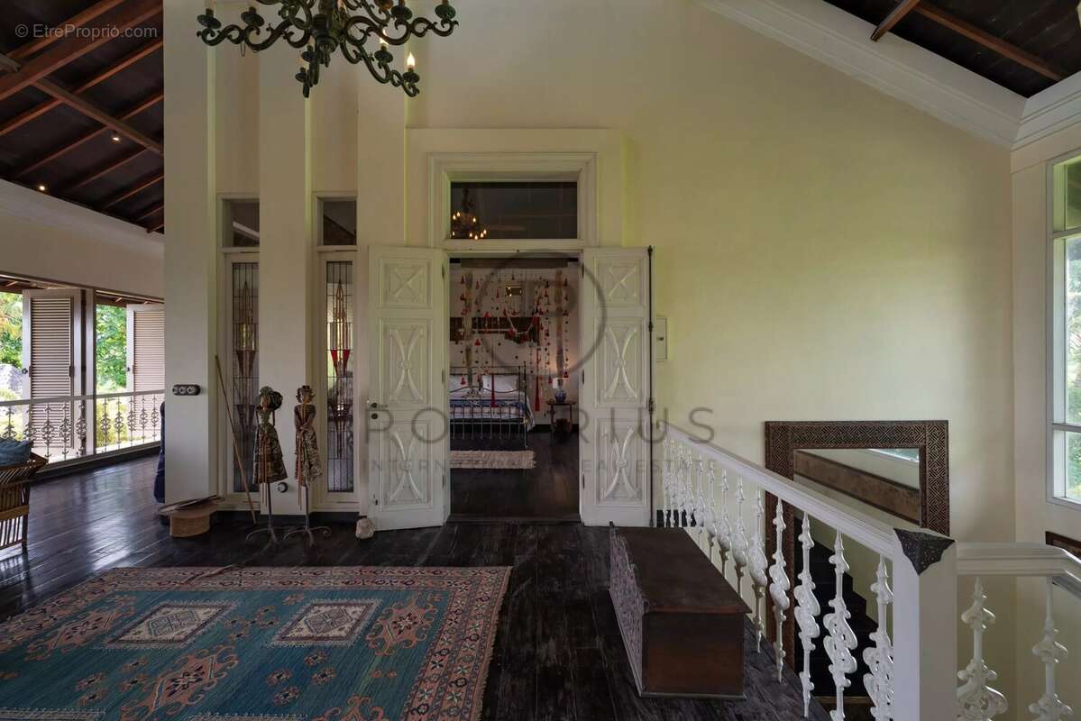 Domaine Colonial de Luxe Intemporel  Rare Résidence Familiale en Pleine Propriété près de Canggu, Bali - photo 15
