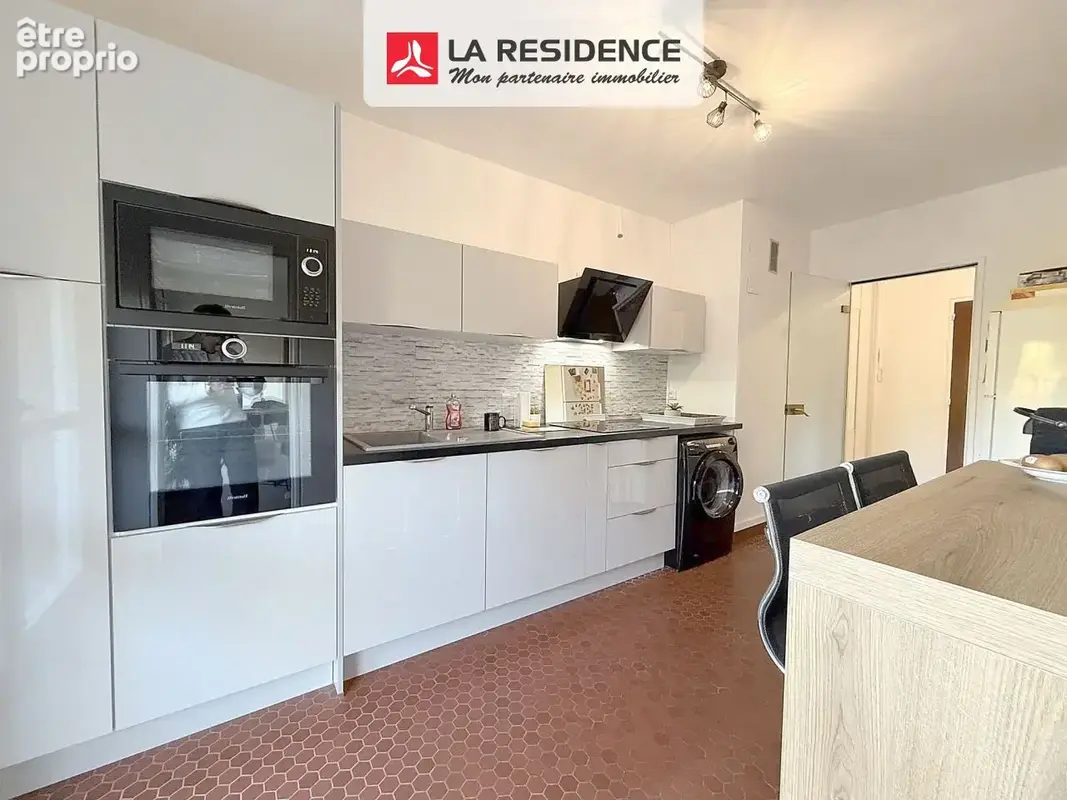 Appartement 3 pièces 63 m² à vendre à Velizy-Villacoublay (78140) - photo 7