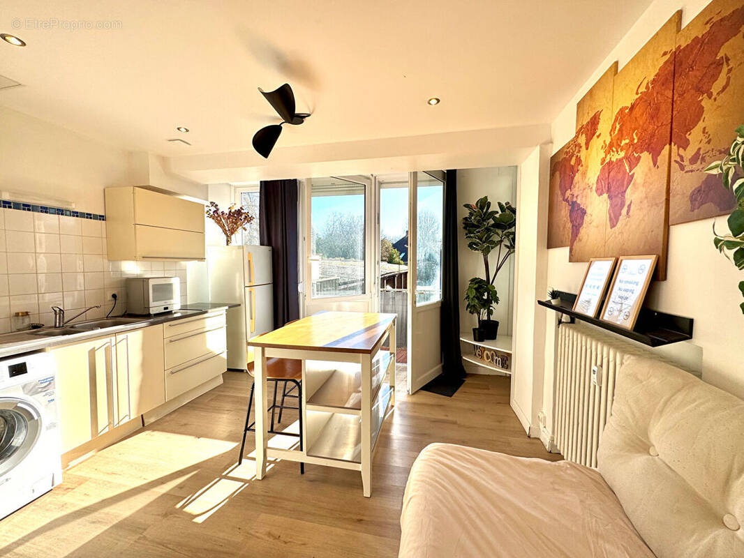 Appartement à LA MADELEINE