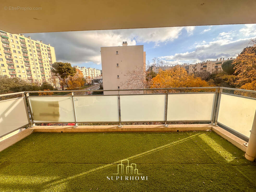 Appartement à MARSEILLE-9E