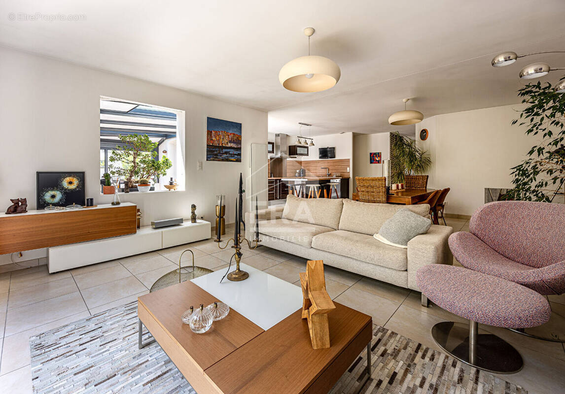 Maison à SAINT-XANDRE