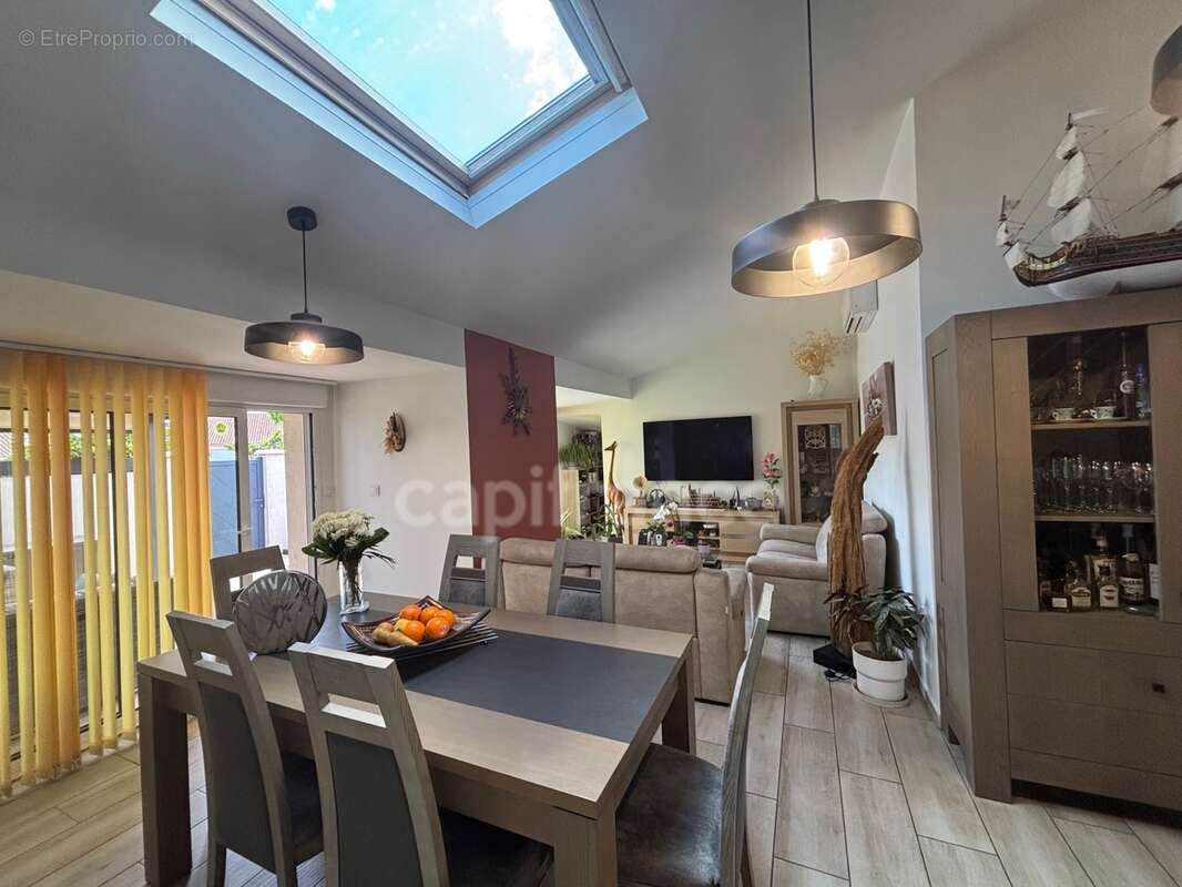 Palavas-les-flots(34), à vendre maison rénovée, surface totale 127 m2, terrain 360 m2, proche mer et toutes commodités - photo 8