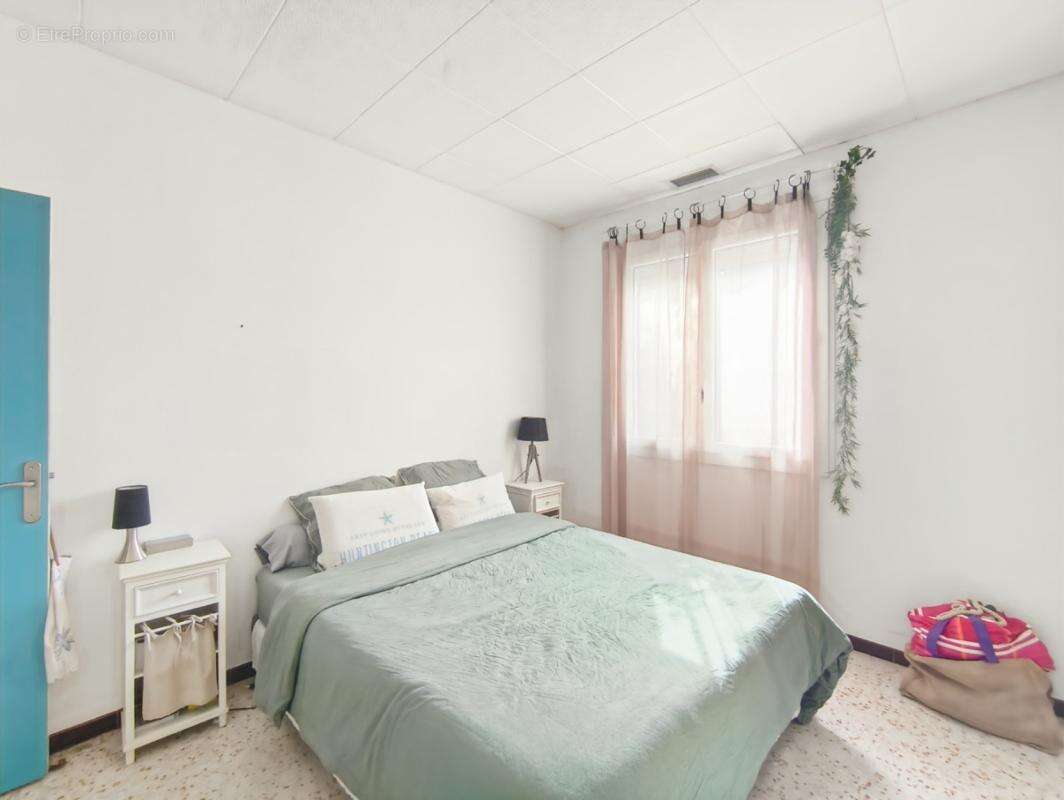 Appartement à MAUGUIO