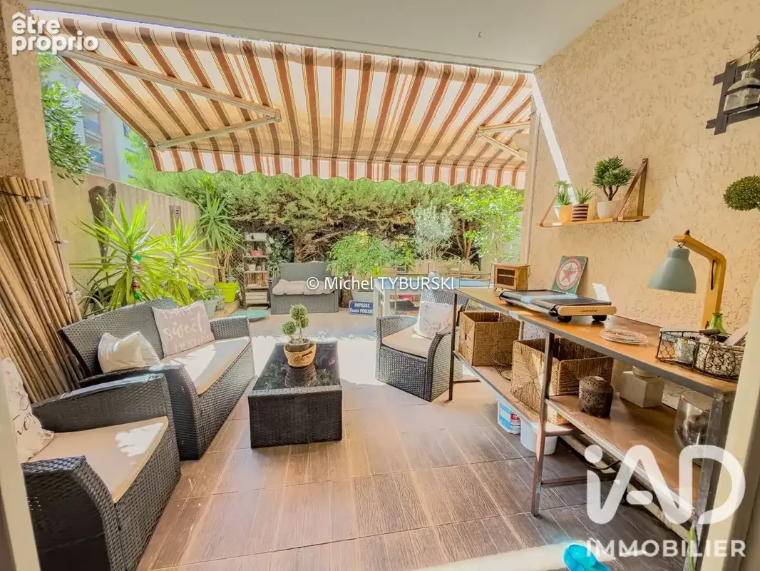 Photo 1 - Appartement à FREJUS