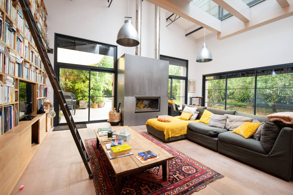 Appartement à BEGLES