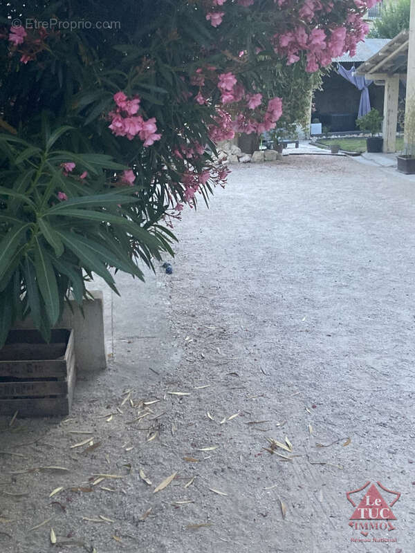 Maison à ROQUEMAURE