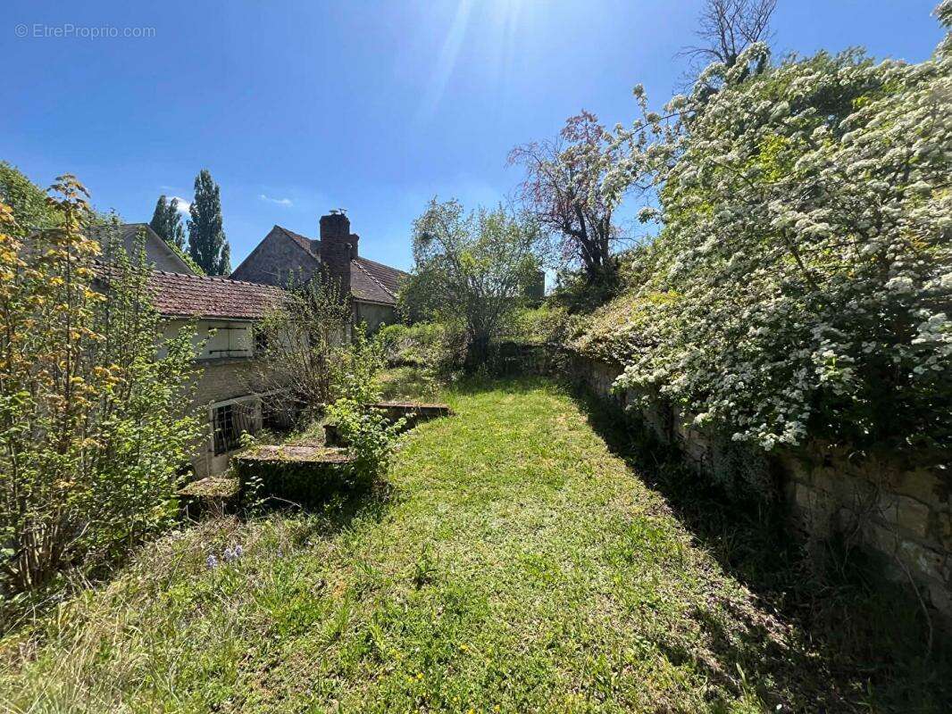 Maison à SACLAS