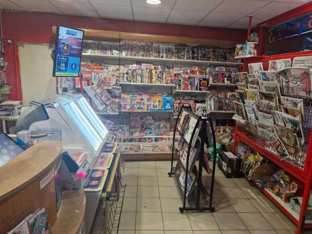 Commerce à TOURNON-SUR-RHONE