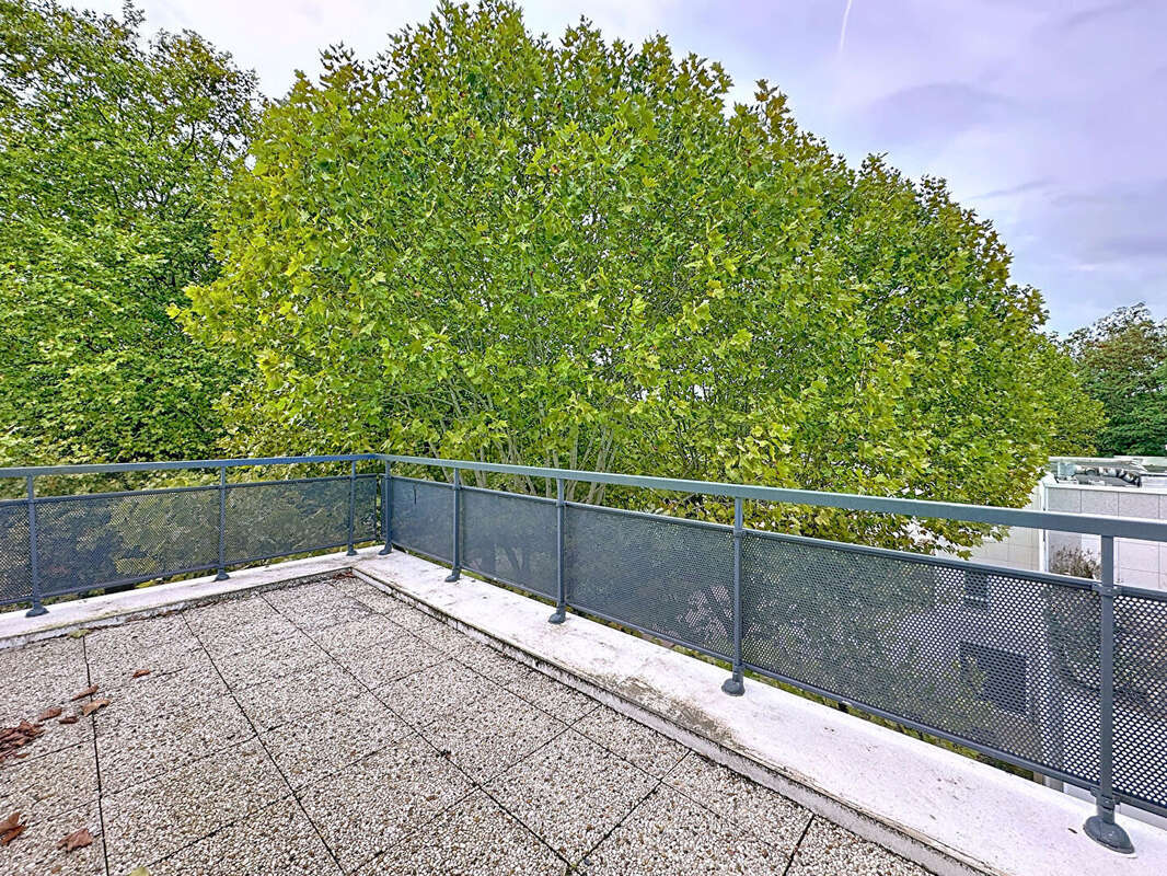 Appartement à MONTIGNY-LE-BRETONNEUX