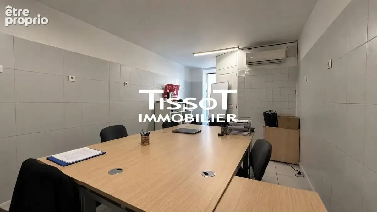 Commerce 88 m² à vendre à Nimes (30000) - photo 6