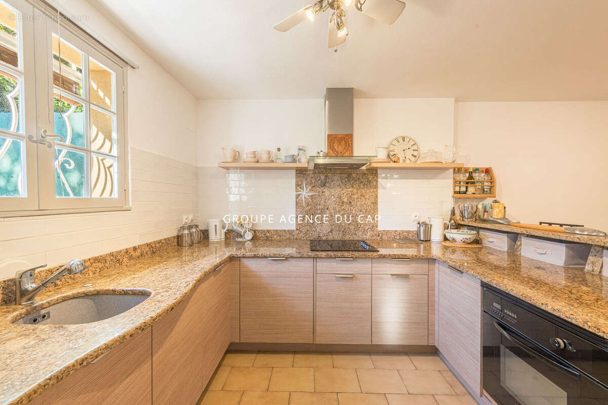Maison à SAINT-RAPHAEL