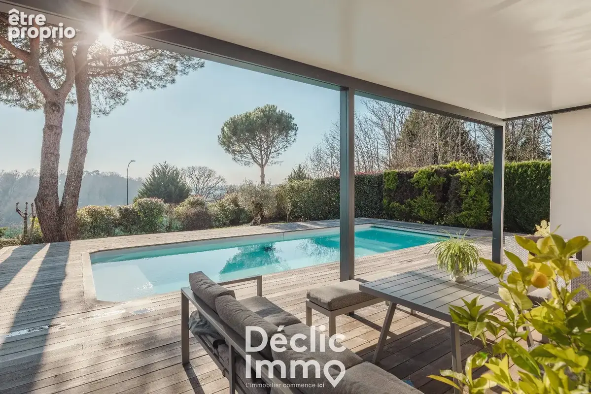 À vendre maison contemporaine 5 chambres, piscine et un T2 indépendant à Bouliac - photo 2