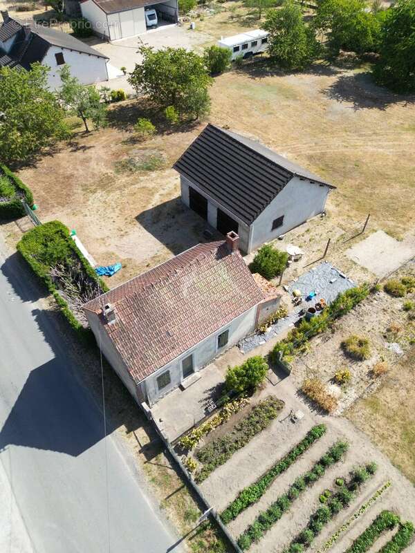 Maison a renover avec garage - photo 16