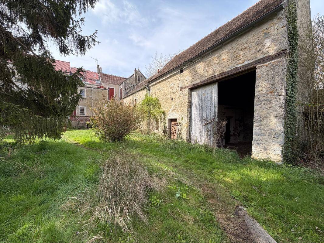Maison à SACLAS