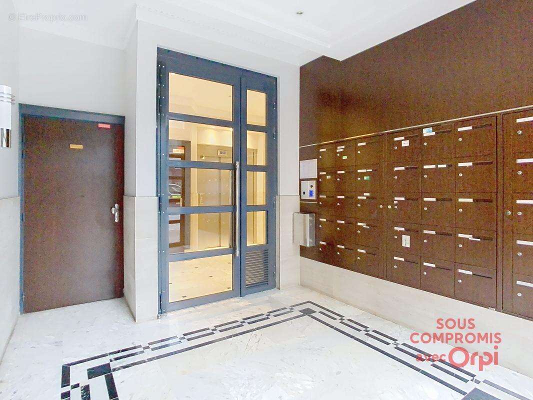 Appartement à ISSY-LES-MOULINEAUX