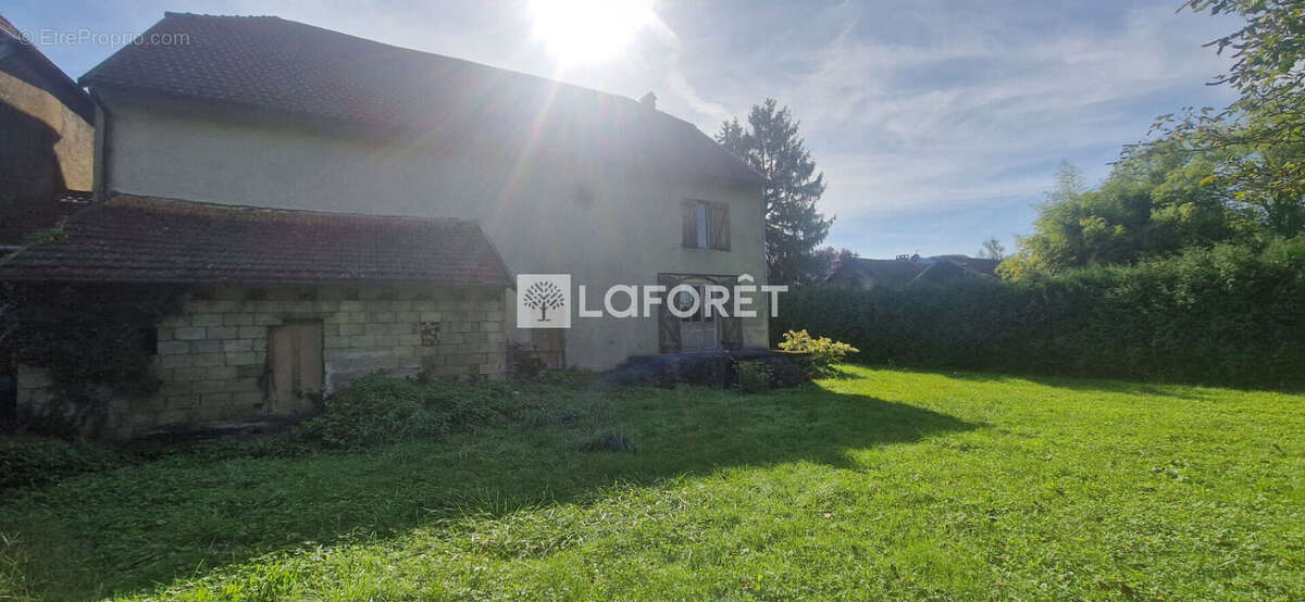 Maison individuelle  en pierre à Rennes Sur Loue 5 pièce(s) 100 m2 - photo 6