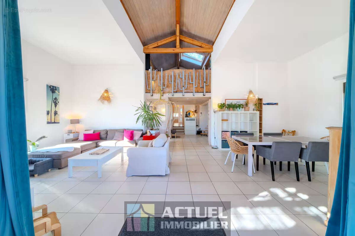 Les Matelles   Villa de charme avec piscine et vue dominante sur la garrigue - photo 4