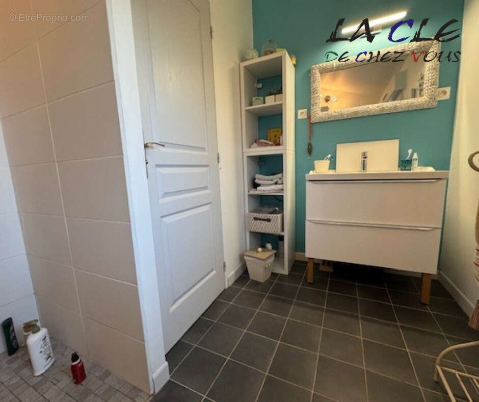 Maison à COULONGES-SUR-L'AUTIZE