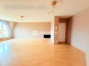 Appartement à LAMORLAYE