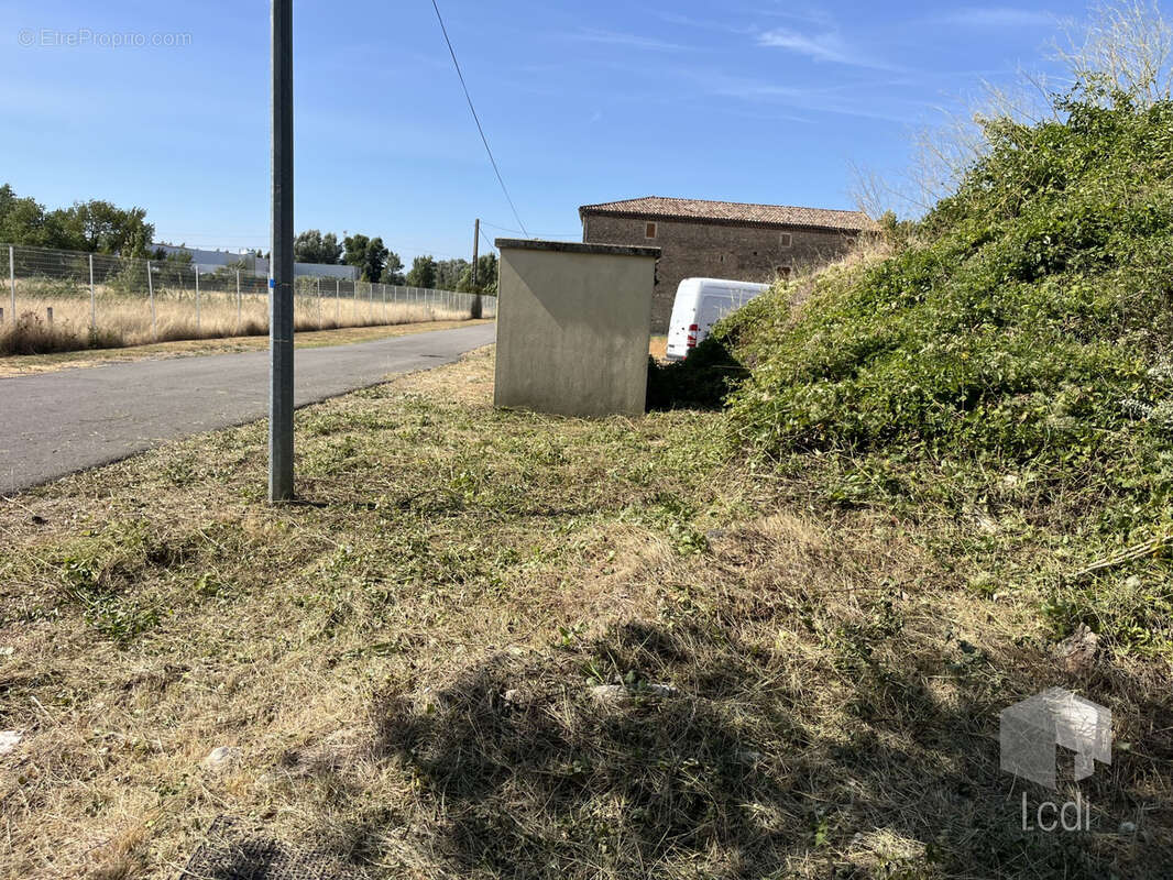 SAULCE SUR RHONE, Terrain à bâtir à vocation industrielle - photo 4