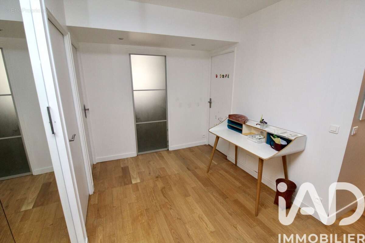 Photo 6 - Appartement à PARIS-20E