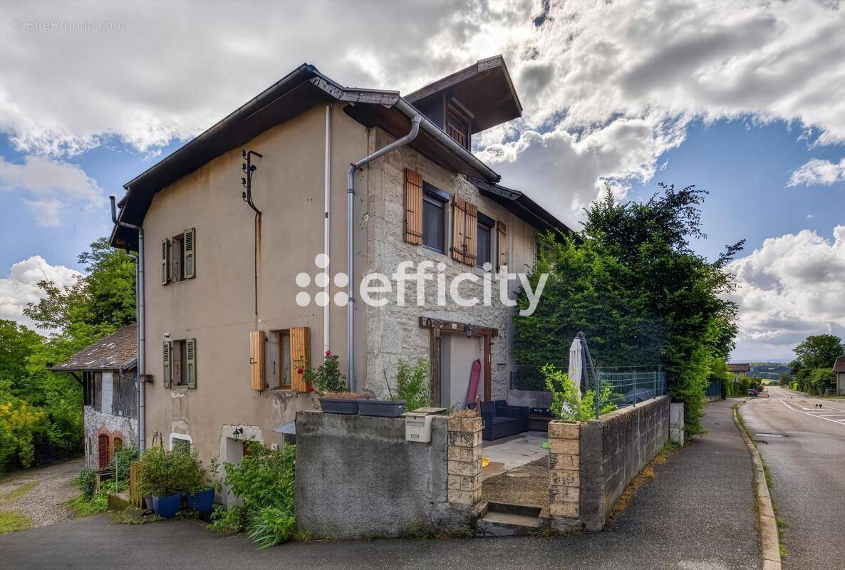 Maison à MENTHONNEX-SOUS-CLERMONT