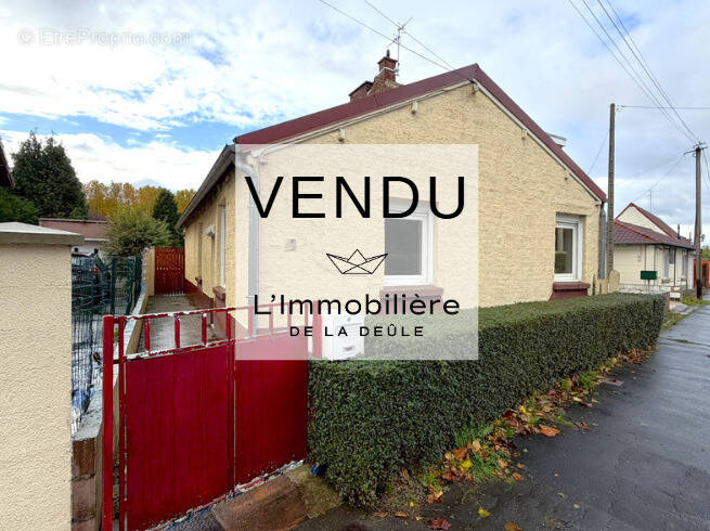 Maison à ANNOEULLIN