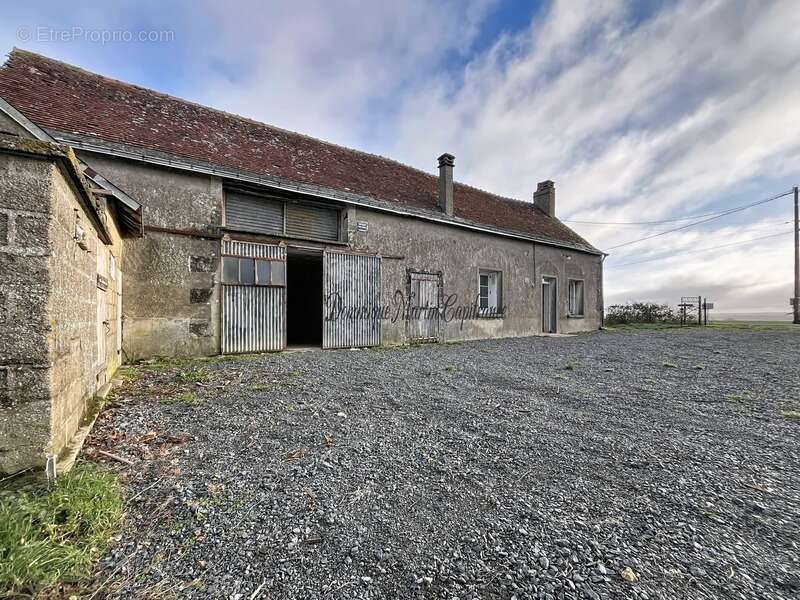 EPEIGNE SUR DEME (37)-Maison à vendre 3 pièces- terrain 2575m²- dépendances - photo 23