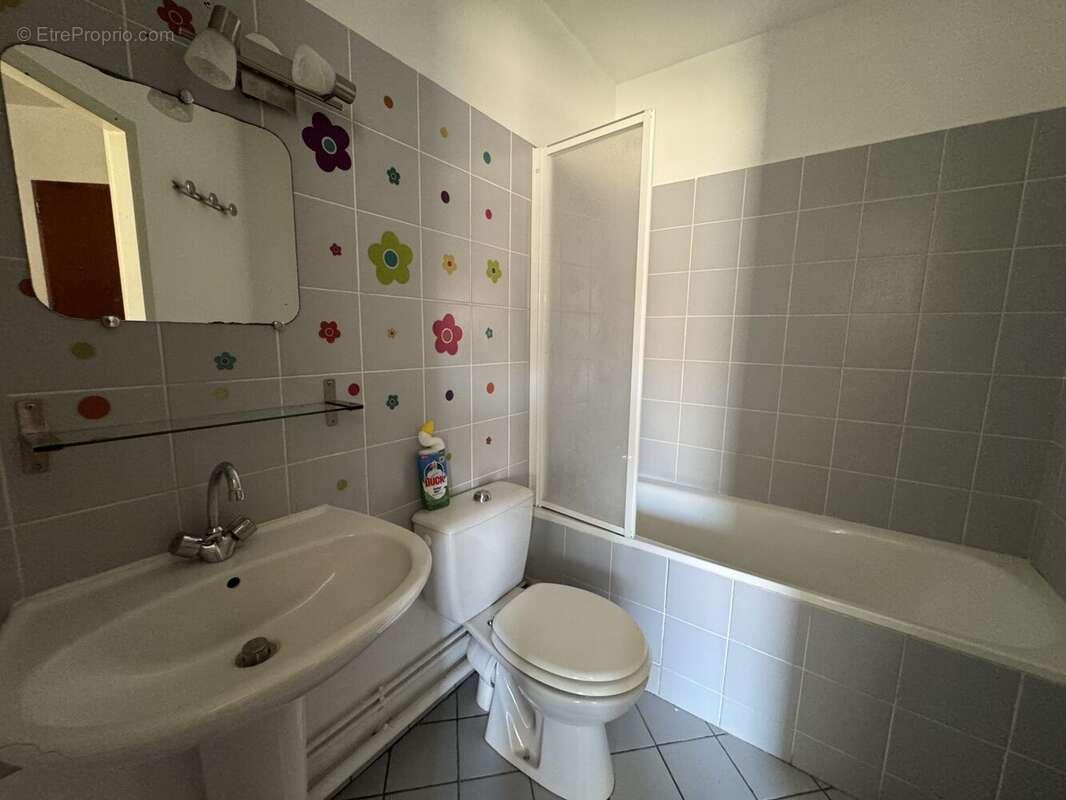 Appartement 18 m² à Dole  - photo 7