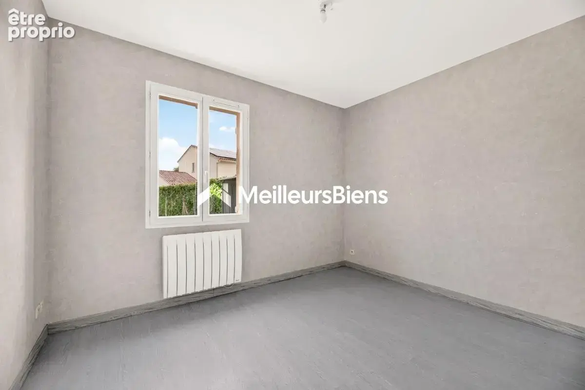 Ensemble Immobilier de 2 maisons - 145m² - piscine - photo 13