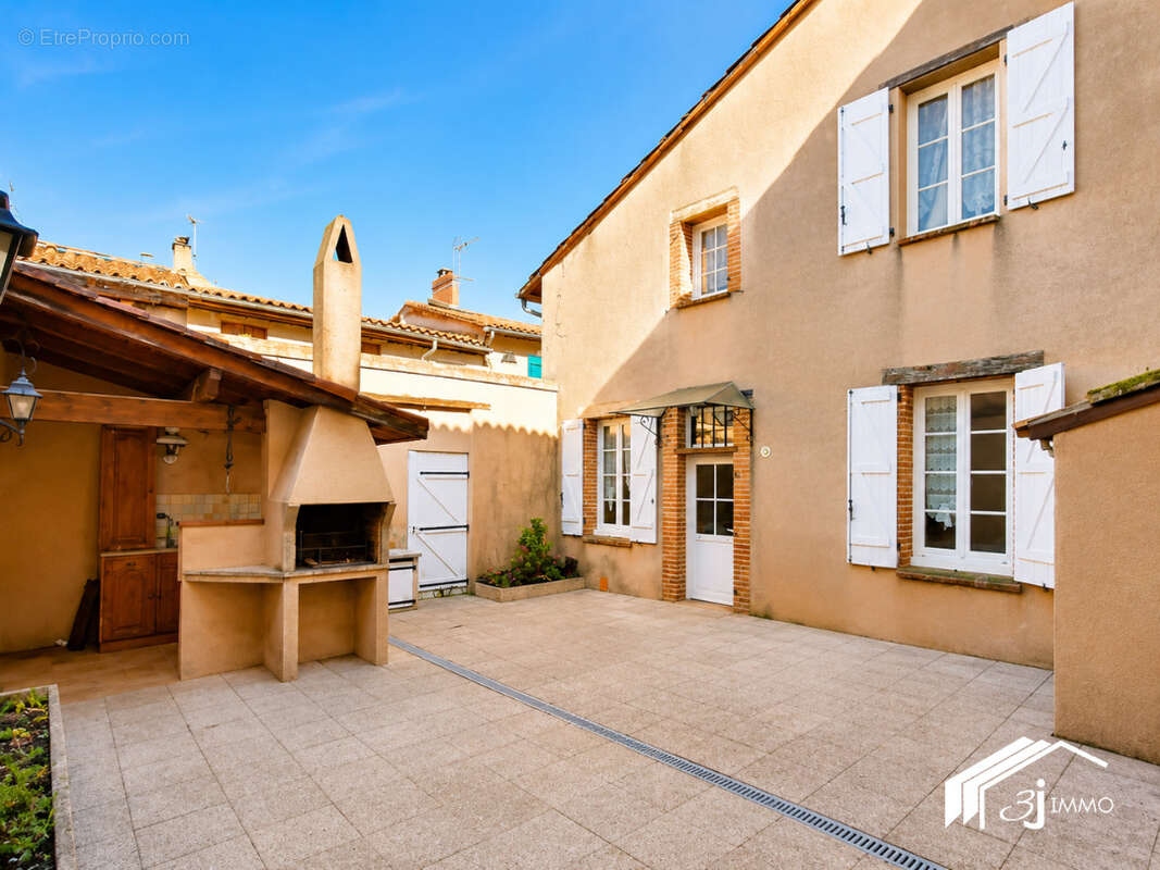 Maison à LEVIGNAC