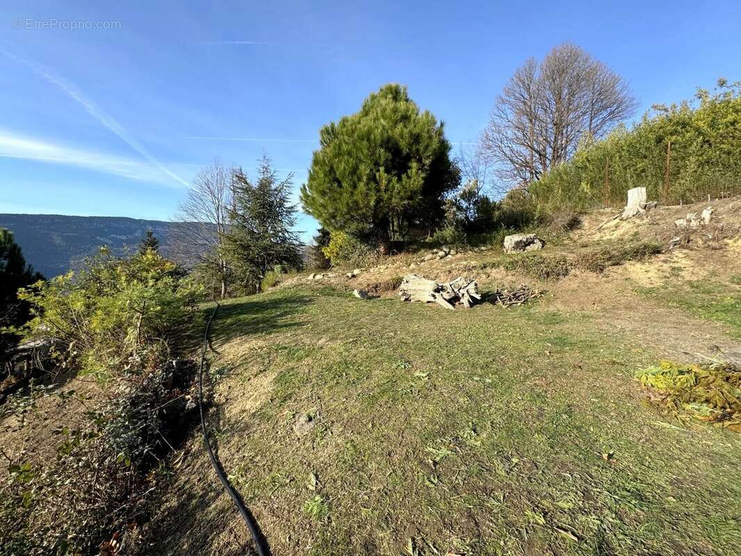 Maison à BERRE-LES-ALPES