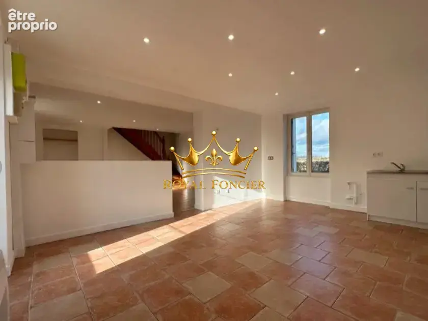 Maison 105 m² à Yzeures-Sur-Creuse  - photo 2
