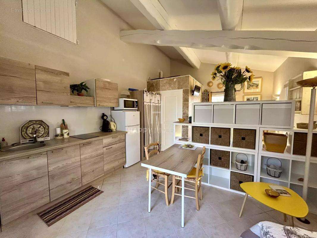 Studio dans résidence sécurisée - photo 9