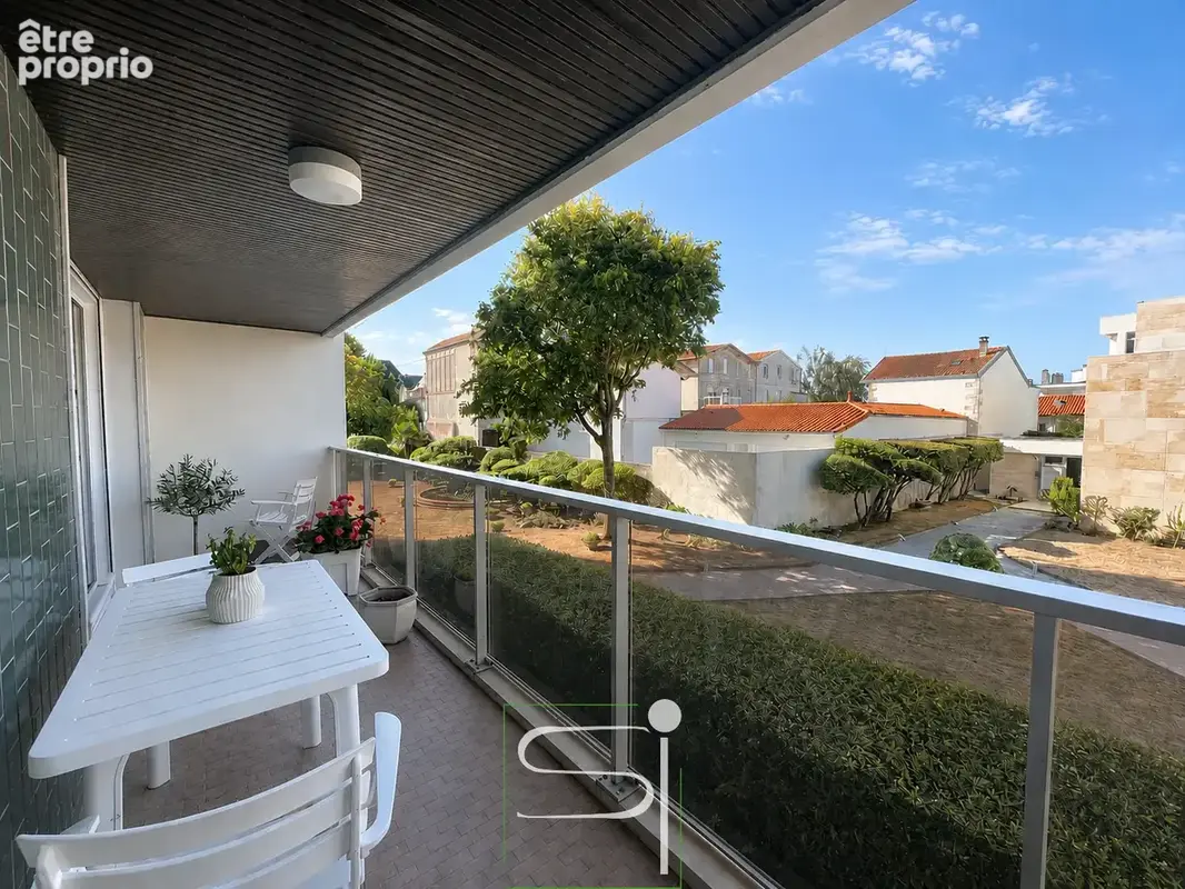 Royan - Pontaillac - Appartement avec terrasse et stationnement - photo 11
